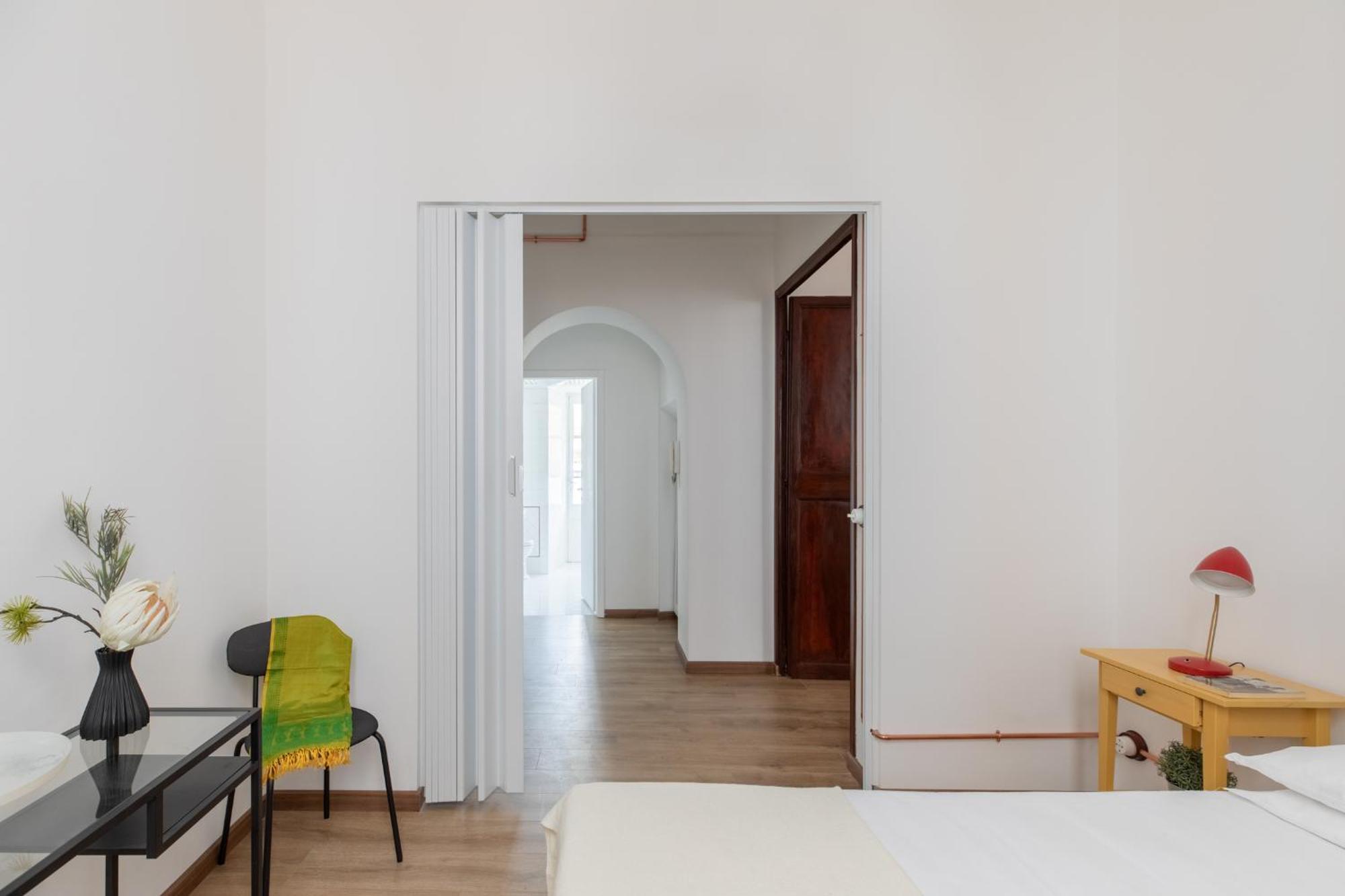 Iflat Bright Brand New 3-bedroom In Monti Rom