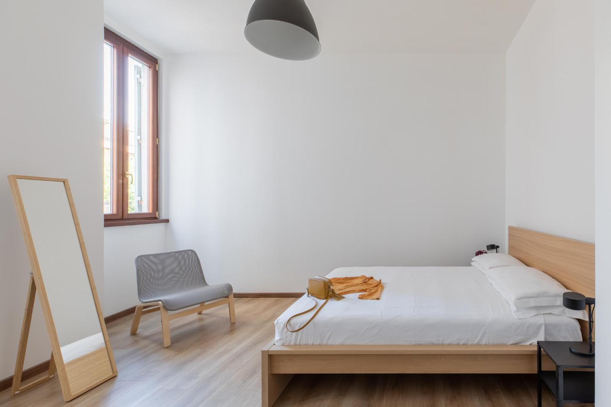 Apartment Iflat Bright Brand New 3-bedroom In Monti *