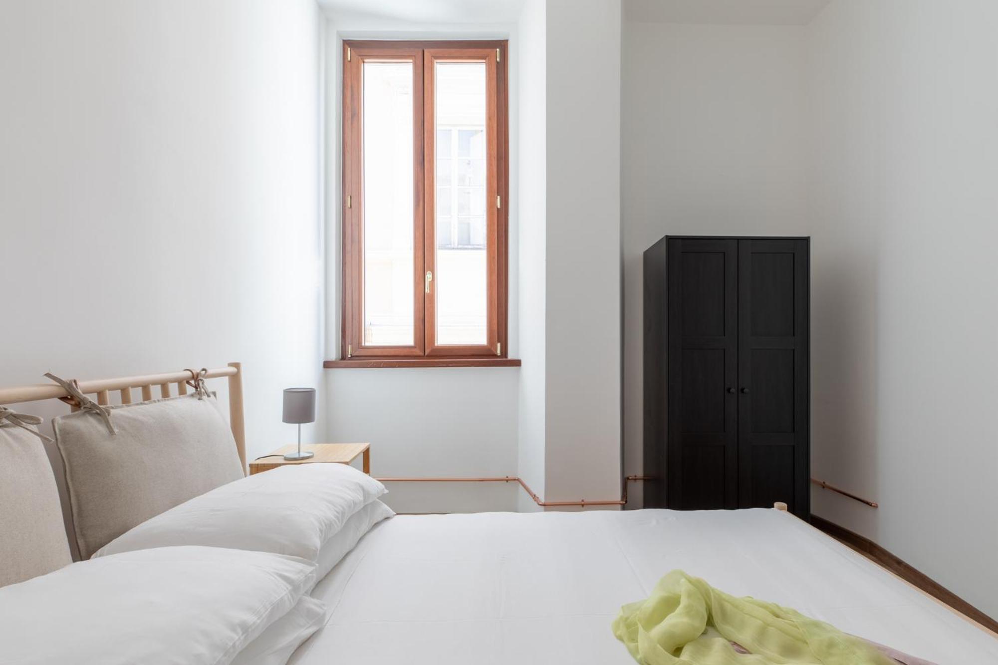 Iflat Bright Brand New 3-bedroom In Monti Rom